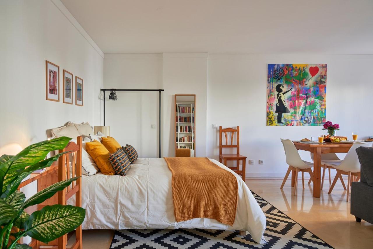 Modern Apartment With Swiming Pool & Garage - Lisbona Esterno foto